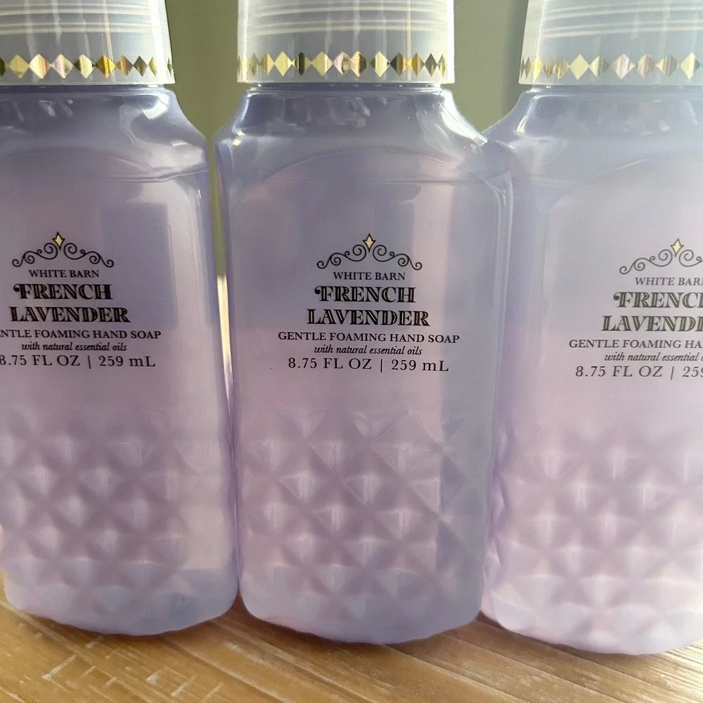 Bath & Body Works French Lavender Gentle Foaming Hand Soap 3 Pack 8.75 Oz Each - Picture 4 of 4